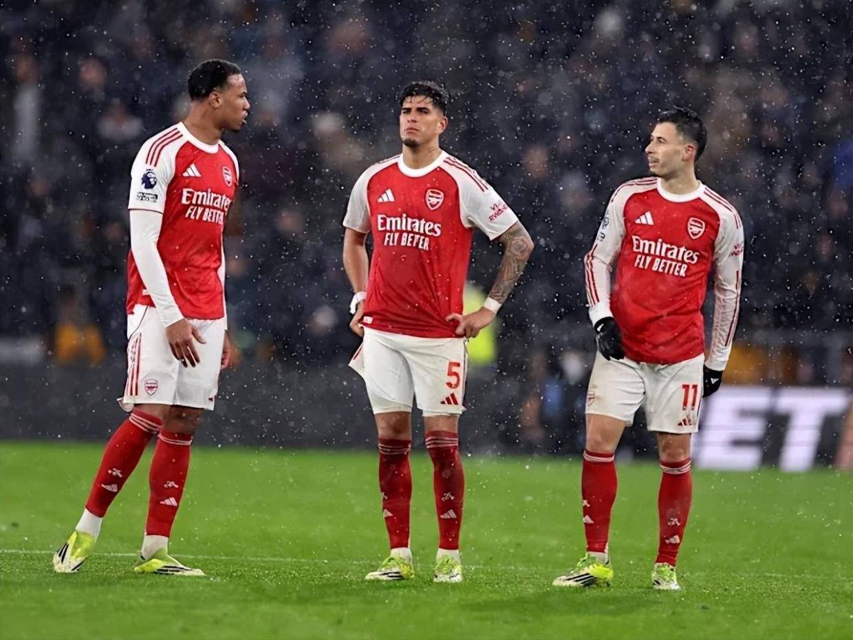 狼队官推嘲讽阿森纳：偷鸡不成蚀把米